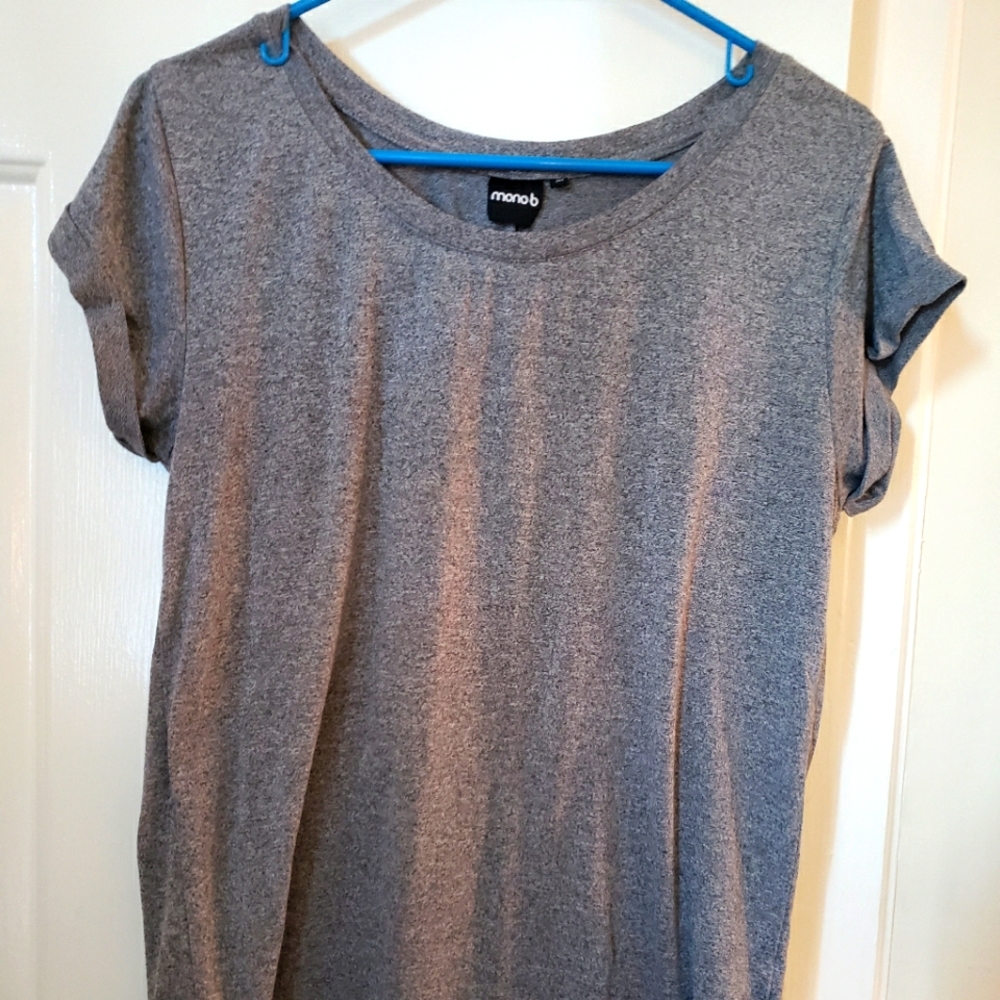 Mono B t shirt
